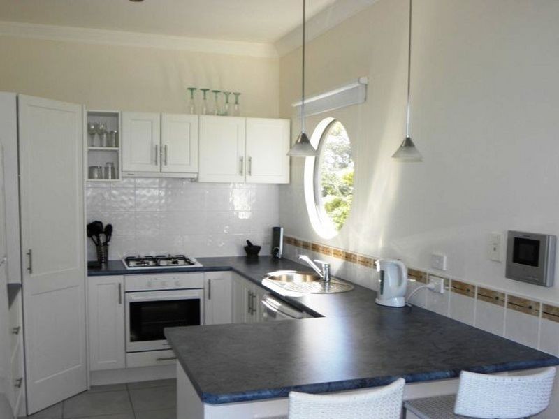 8 Grandview Road, Lakes Entrance VIC 3909