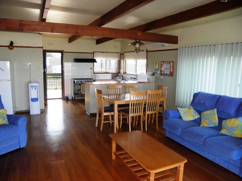 56 O’Neills Road, Lakes Entrance VIC 3909