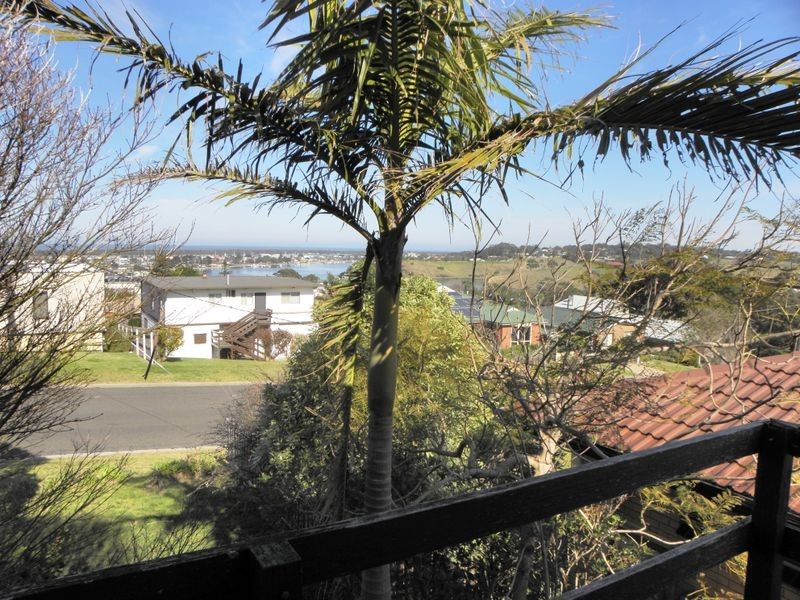56 O’Neills Road, Lakes Entrance VIC 3909