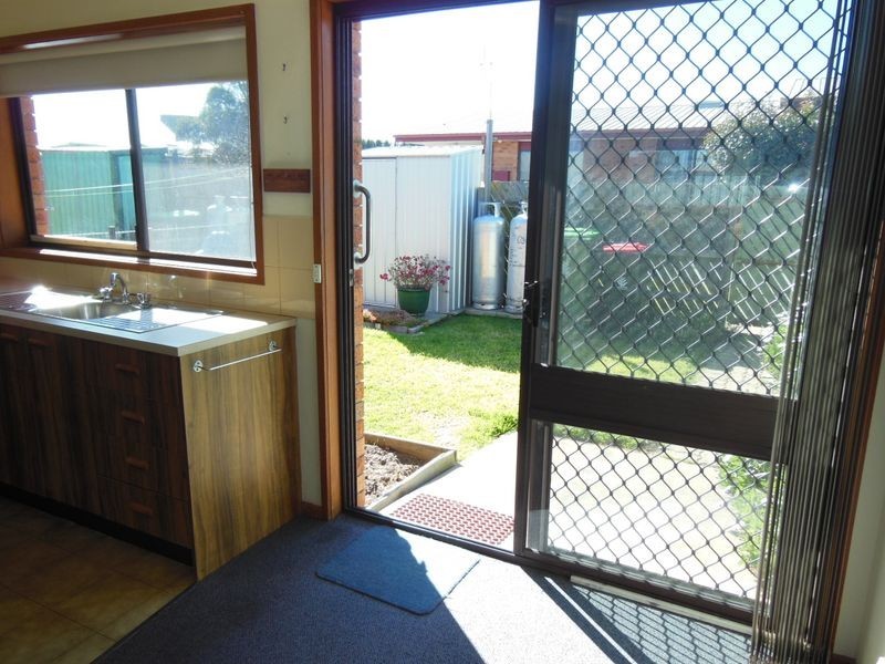 13/23 Alexandra Avenue, Kalimna VIC 3909