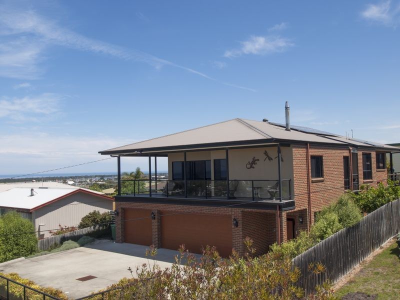 113 Myer Street, Lakes Entrance VIC 3909