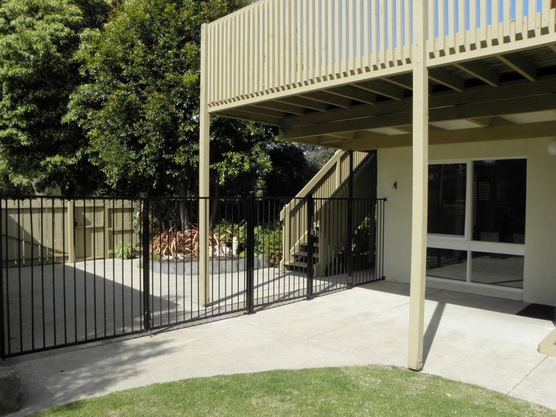 6 Cunninghame Street, Lakes Entrance VIC 3909