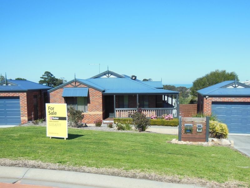 69 Stirling Drive, Lakes Entrance VIC 3909
