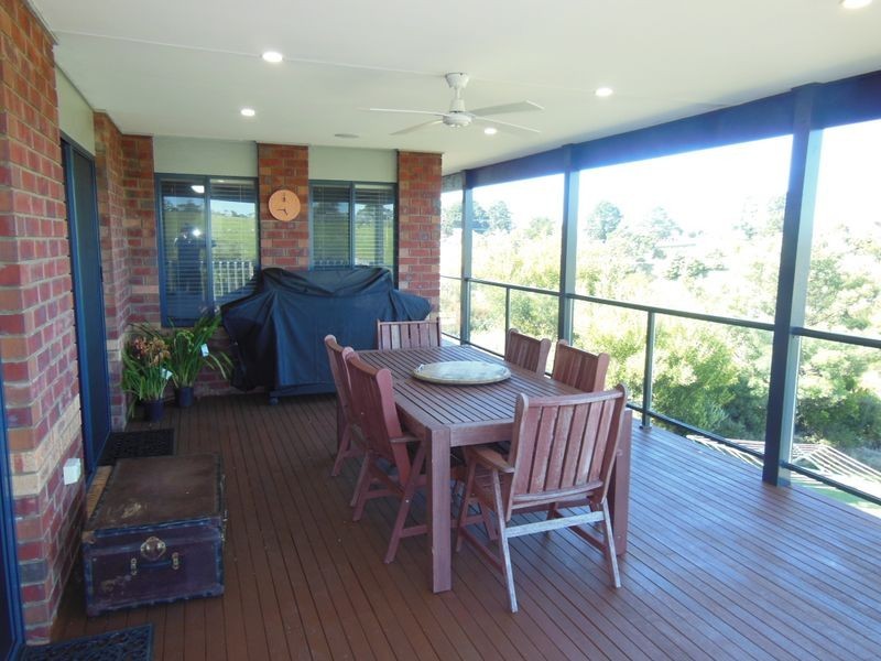 69 Stirling Drive, Lakes Entrance VIC 3909