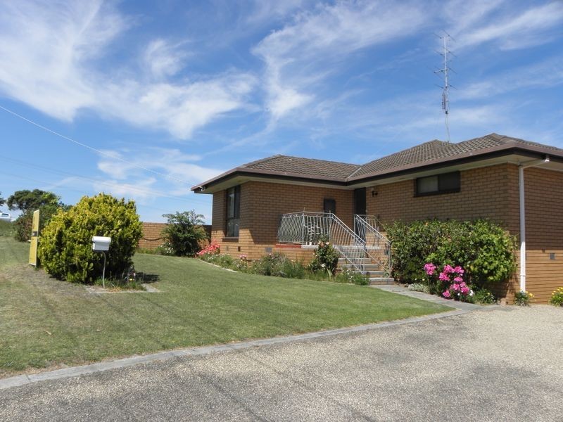 3 O’Neills Road, Lakes Entrance VIC 3909