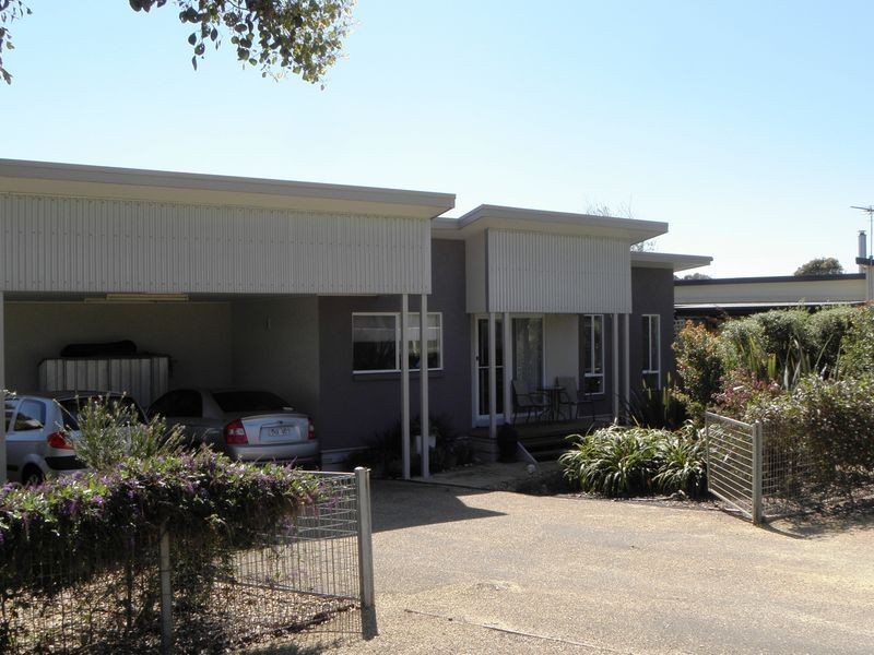 15 Lind Drive, Lake Tyers Beach VIC 3909