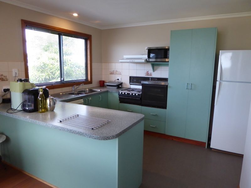 164 Thorpes Lane, Lakes Entrance VIC 3909