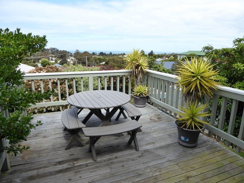 164 Thorpes Lane, Lakes Entrance VIC 3909