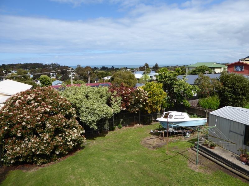 164 Thorpes Lane, Lakes Entrance VIC 3909