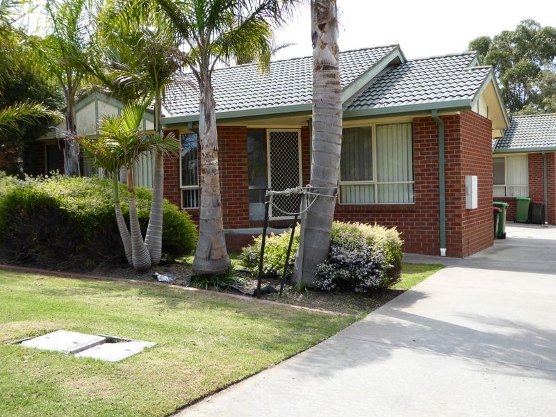 Unit 1 & 2/87 Lake Bunga Beach Road, Lake Bunga VIC 3909