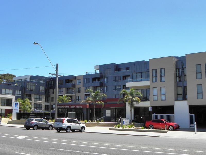 402/1 Esplanade, Lakes Entrance VIC 3909