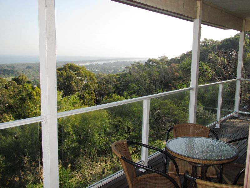 30 Gay Street, Lakes Entrance VIC 3909