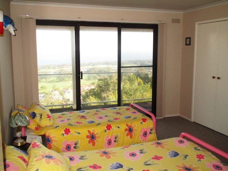 30 Gay Street, Lakes Entrance VIC 3909