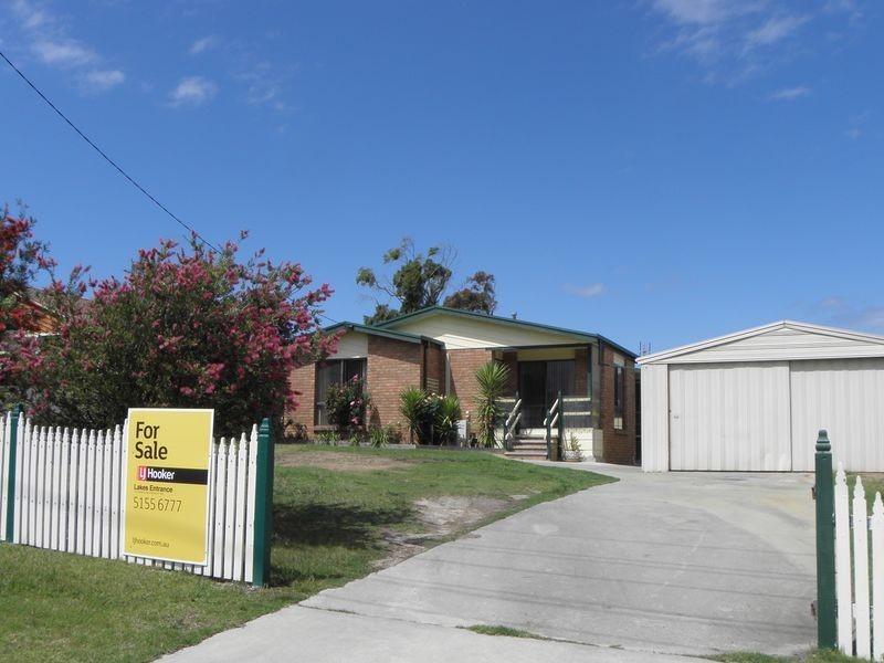 146 Thorpes Lane, Lakes Entrance VIC 3909