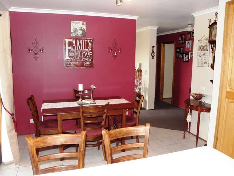 146 Thorpes Lane, Lakes Entrance VIC 3909