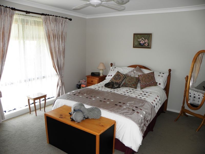 80 Stirling Drive, Lakes Entrance VIC 3909