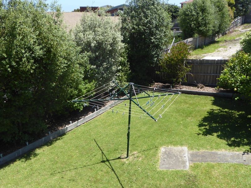 33 O’Neills Road, Lakes Entrance VIC 3909