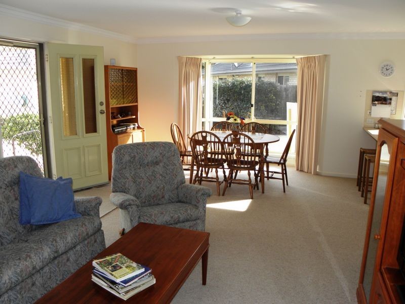 3/16-20 Roadknight Street, Lakes Entrance VIC 3909