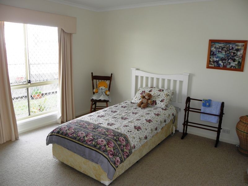 3/16-20 Roadknight Street, Lakes Entrance VIC 3909