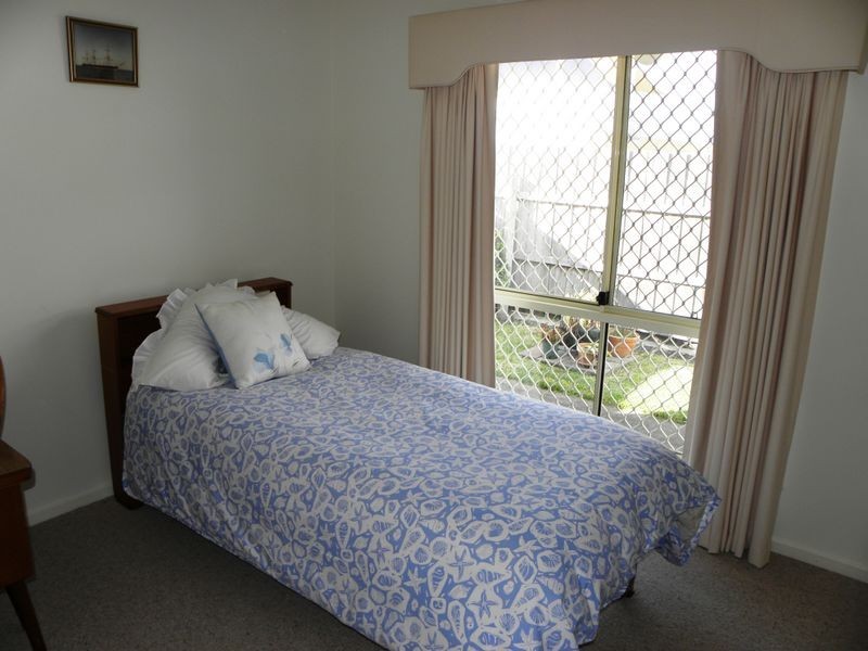 3/16-20 Roadknight Street, Lakes Entrance VIC 3909