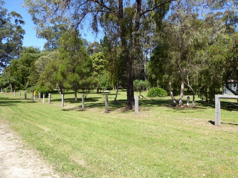 9 Kingston Street, Nowa Nowa VIC 3887