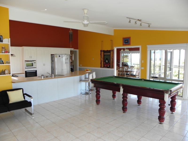 2 Bass Close, Lakes Entrance VIC 3909