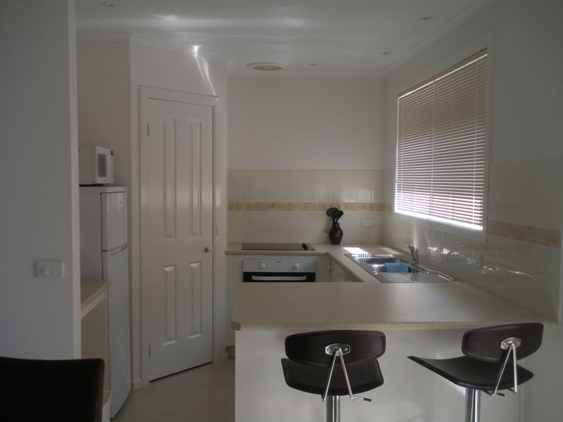 4/5 Orme Street, Lakes Entrance VIC 3909