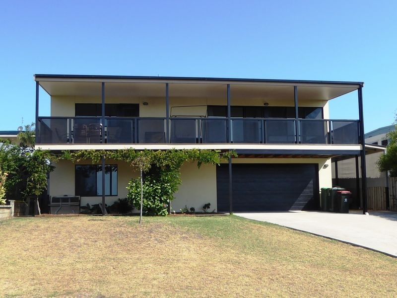 34 Outlook Drive, Lake Tyers Beach VIC 3909