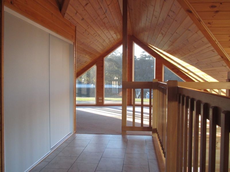 118 Marine Parade, Lakes Entrance VIC 3909