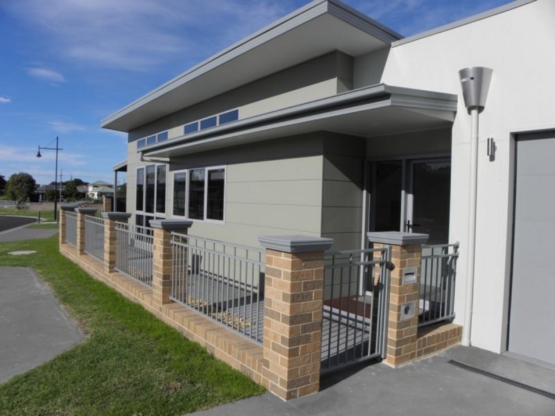 9 Penang Boardwalk, Lakes Entrance VIC 3909