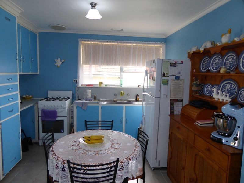 28 Bogong Street, Lakes Entrance VIC 3909