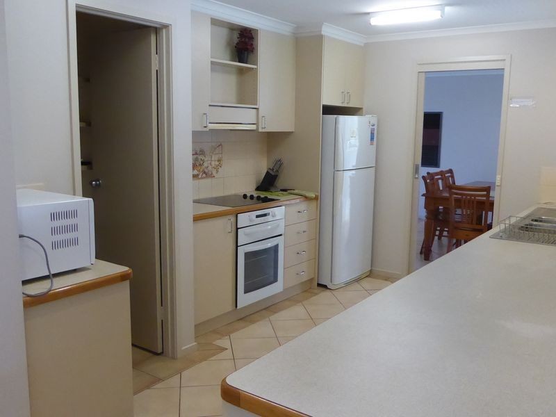 30 Nautilus Way, Lakes Entrance VIC 3909