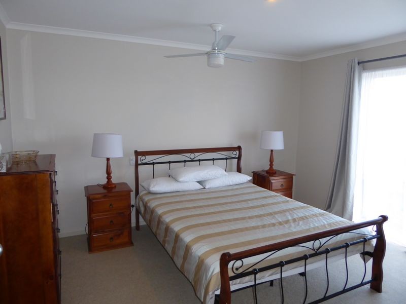 30 Nautilus Way, Lakes Entrance VIC 3909