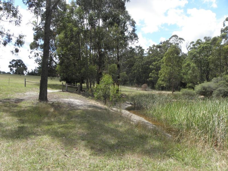 33 Veldens Road, Toorloo Arm VIC 3909