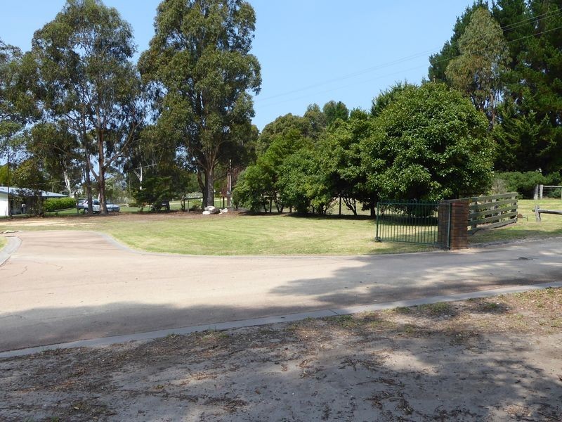 27-31 Lake Bunga Beach Road, Lake Bunga VIC 3909