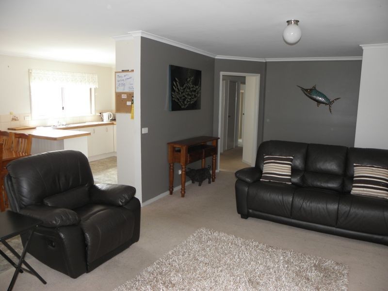 52 Hunters Lane, Kalimna VIC 3909