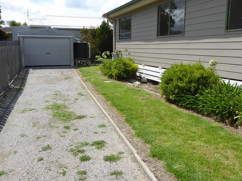 457 Lake Tyers Beach Road, Lake Tyers Beach VIC 3909