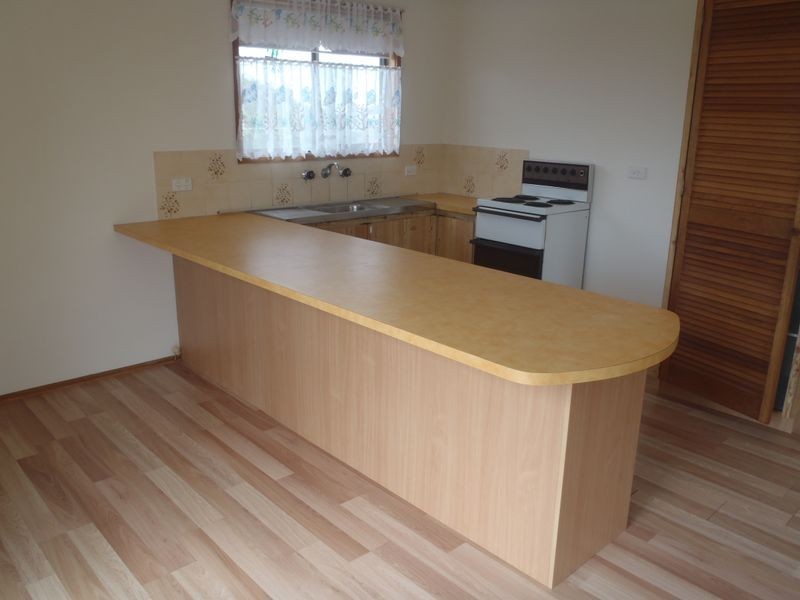 31 Lakeside Drive, Lake Tyers Beach VIC 3909