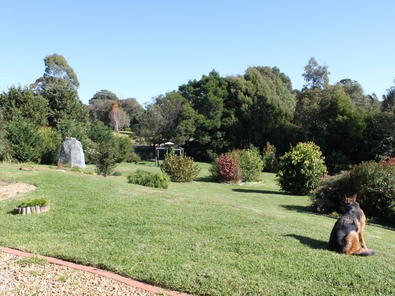 97 Albatross Road, Kalimna VIC 3909