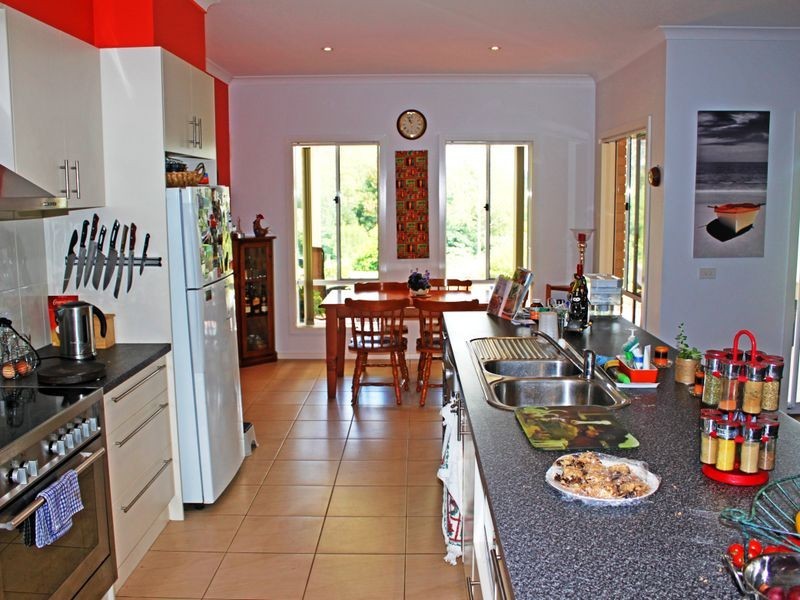 97 Albatross Road, Kalimna VIC 3909