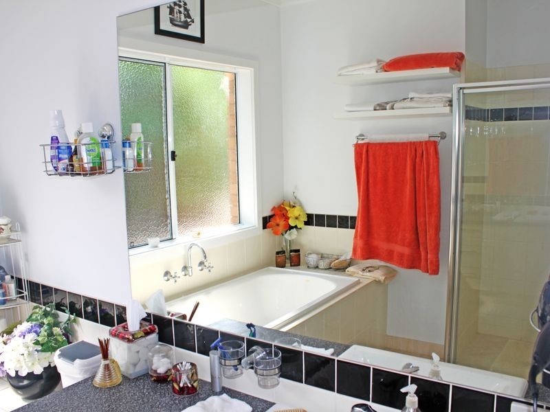 97 Albatross Road, Kalimna VIC 3909