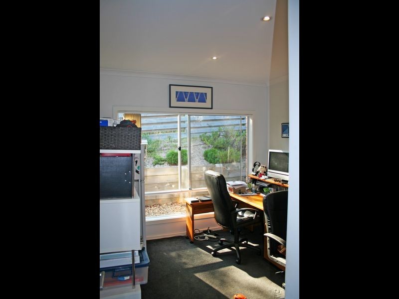 97 Albatross Road, Kalimna VIC 3909