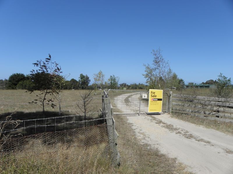 51 Baades Road, Lakes Entrance VIC 3909