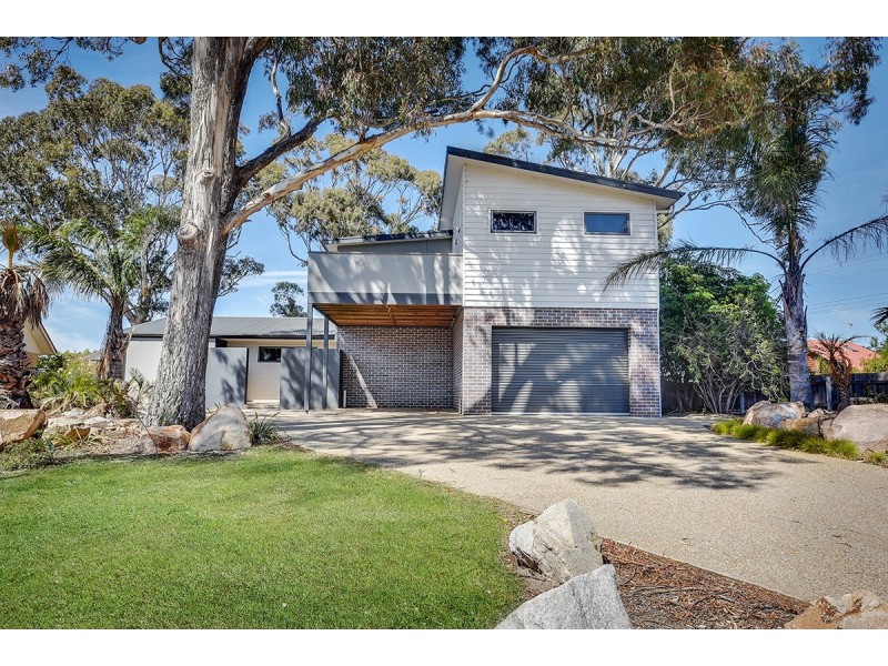 64 Hazel Road, Lakes Entrance VIC 3909