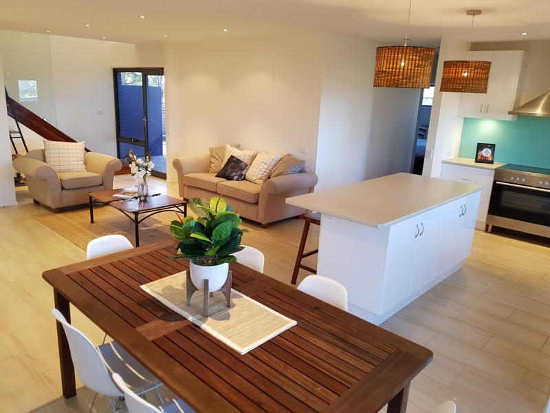 64 Hazel Road, Lakes Entrance VIC 3909