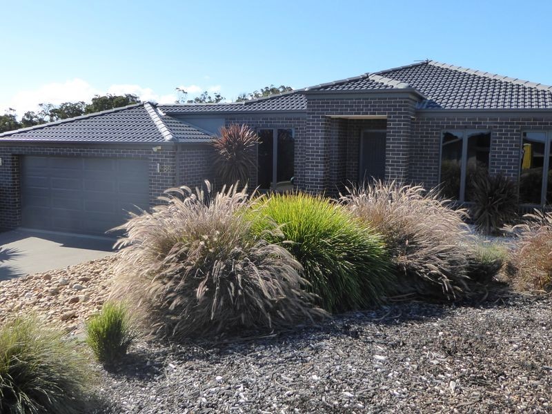 80 Country Club Drive, Lakes Entrance VIC 3909
