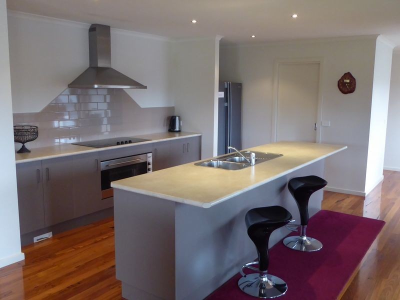 80 Country Club Drive, Lakes Entrance VIC 3909