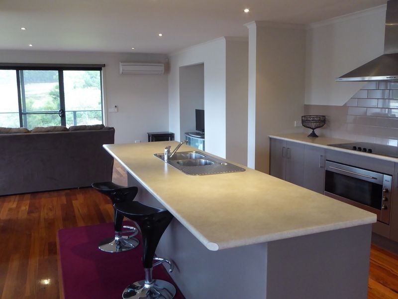 80 Country Club Drive, Lakes Entrance VIC 3909