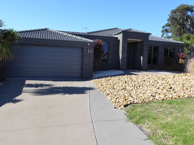 80 Country Club Drive, Lakes Entrance VIC 3909