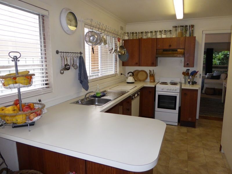 109 Hazel Road, Kalimna VIC 3909